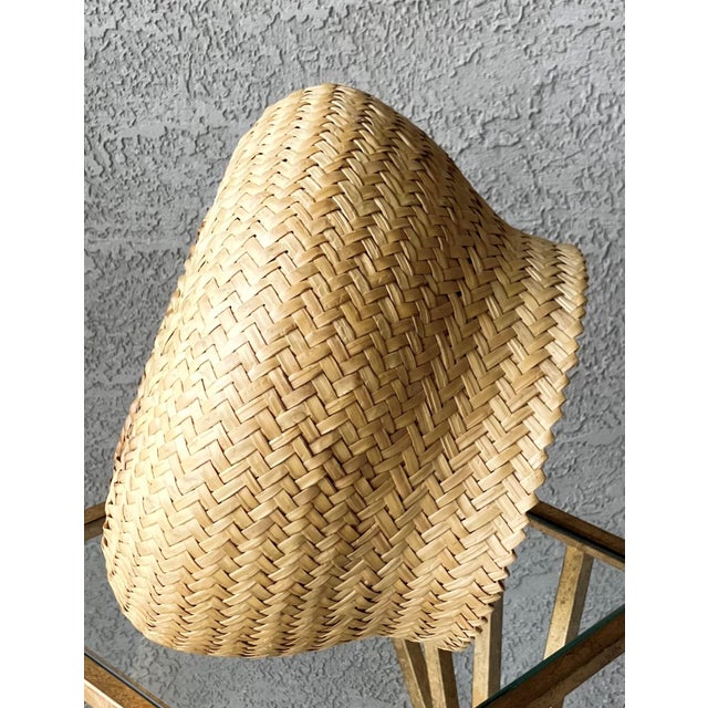 Late 20th-Century Nicely-Sized Tarahumara Handwoven Sotol Leaf Cachepot, Mexico For Sale - Image 10 of 18
