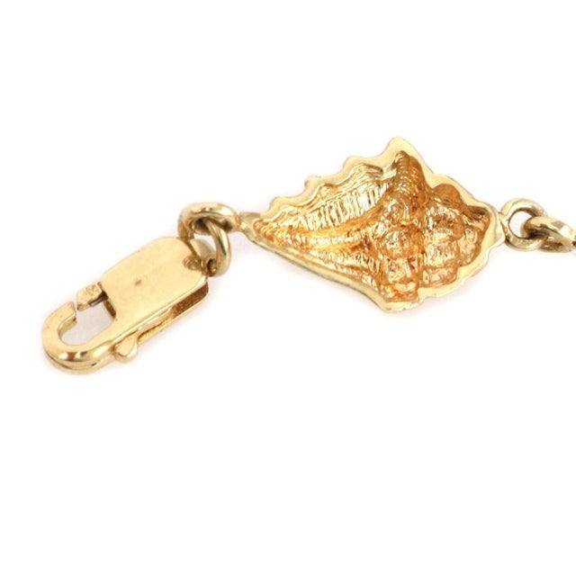 Mid 20th Century Mid 20th Century Eight Conch Seashell 14k Yellow Gold Charm Bracelet For Sale - Image 5 of 6