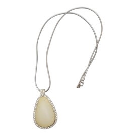 Example of Hattie Carnegie Necklaces