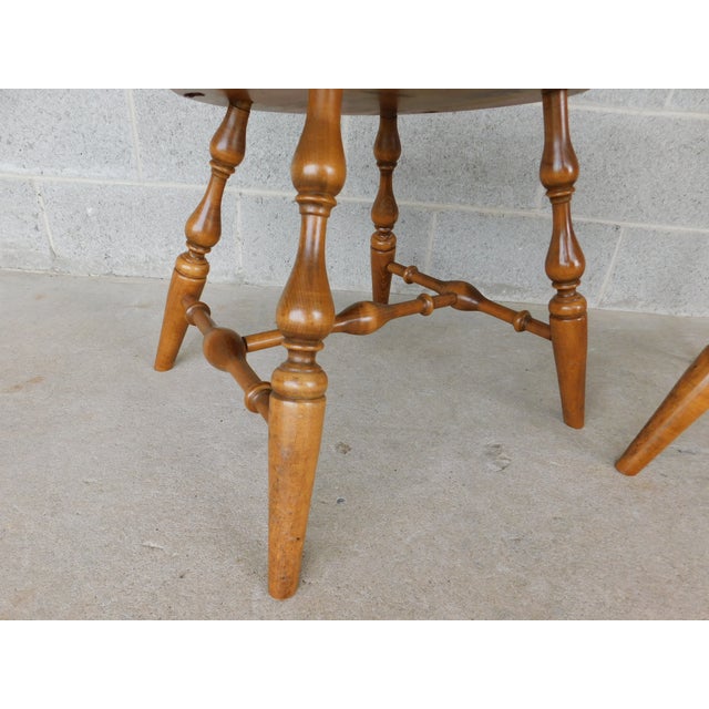 Ethan Allen Ethan Allen Heirloom Nutmeg Fan Back Windsor Side Chair - A Pair 10-6102 For Sale - Image 4 of 12