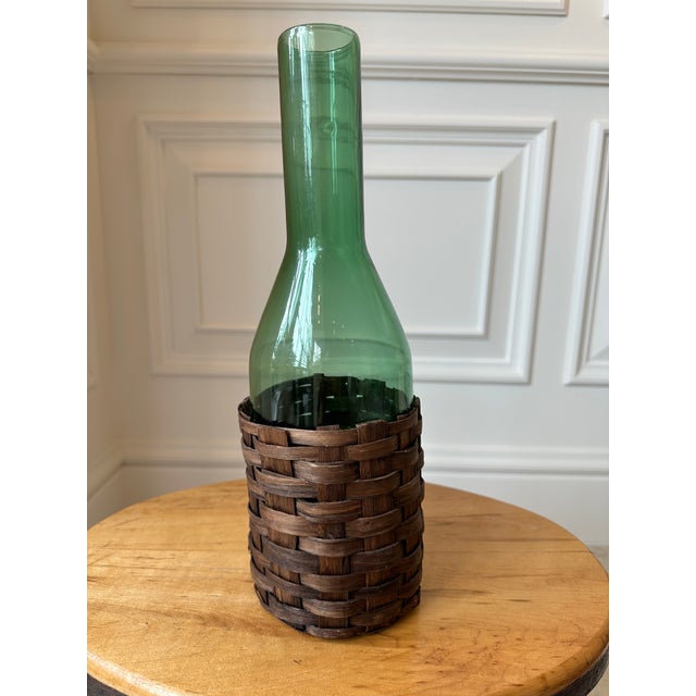 Mid 20th Century Vintage 13.5” Mid-Century Italian Emerald Green Glass Carafe With Fitted Woven Sleeve For Sale - Image 5 of 15