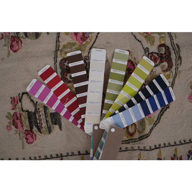 Vintage Aubusson Floral Turkish Kilim Rug 2'9'' X 3'4'' For Sale - Image 9 of 10