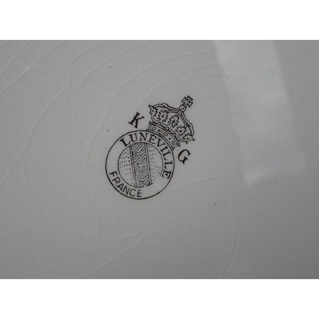 White Vintage Earthenware Dinner Plates from Lunéville, 1890s, Set of 6 For Sale - Image 8 of 13