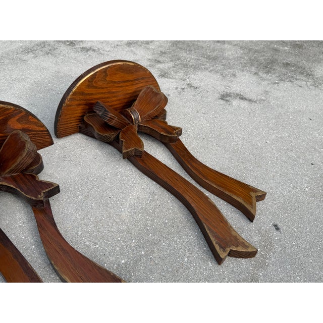 Vintage Folk Art Hand-Carved Bow Wall Shelves, a Pair For Sale In Naples, FL - Image 6 of 9