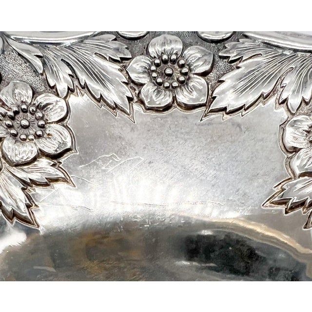 Vintage Silverplate Floral Repoussé Pedestal Candy/ Nut Bowl – Traditional / Hollywood Regency For Sale - Image 11 of 13