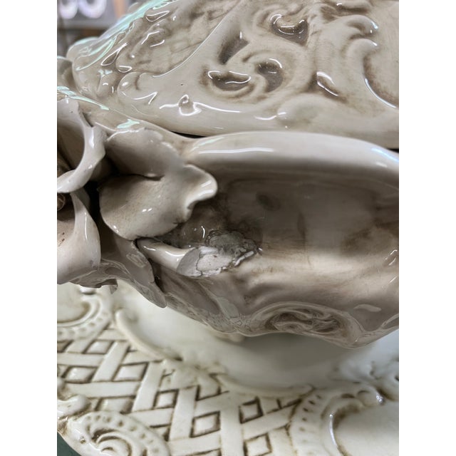 18th Century Italian Capodimonte-Style Tureen For Sale - Image 11 of 12