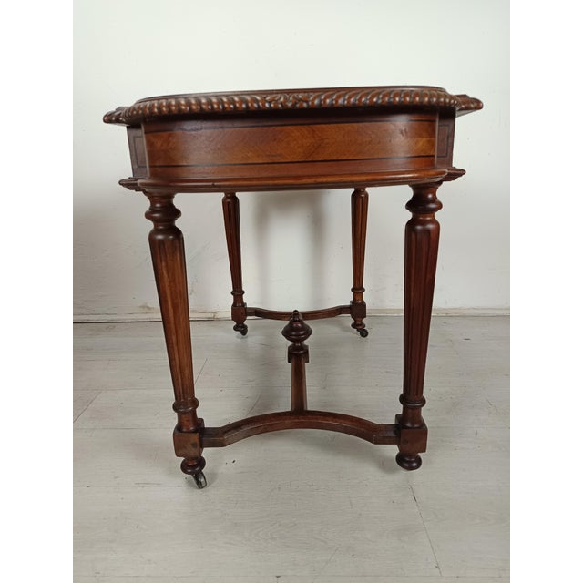 Louis XVI Center Table, in Good conditions. Designed before 1890