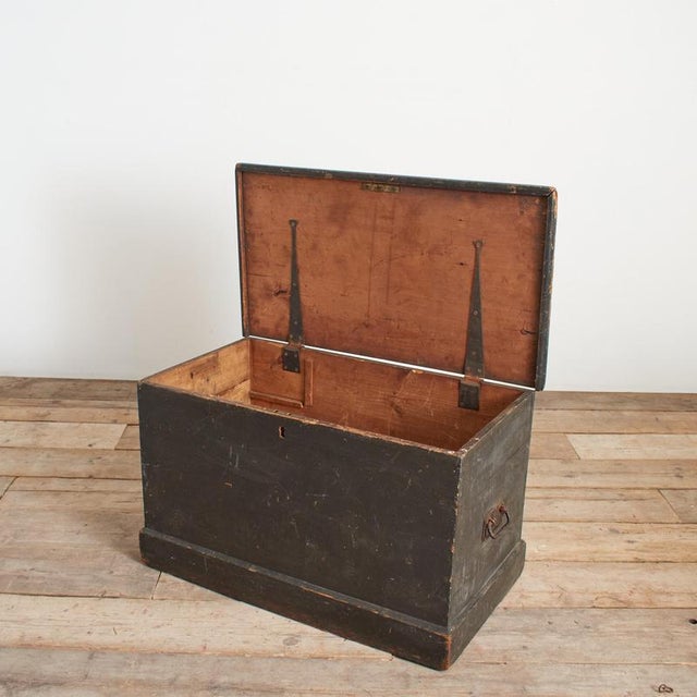 Antique Victorian Painted Wooden Blanket Box For Sale - Image 3 of 9