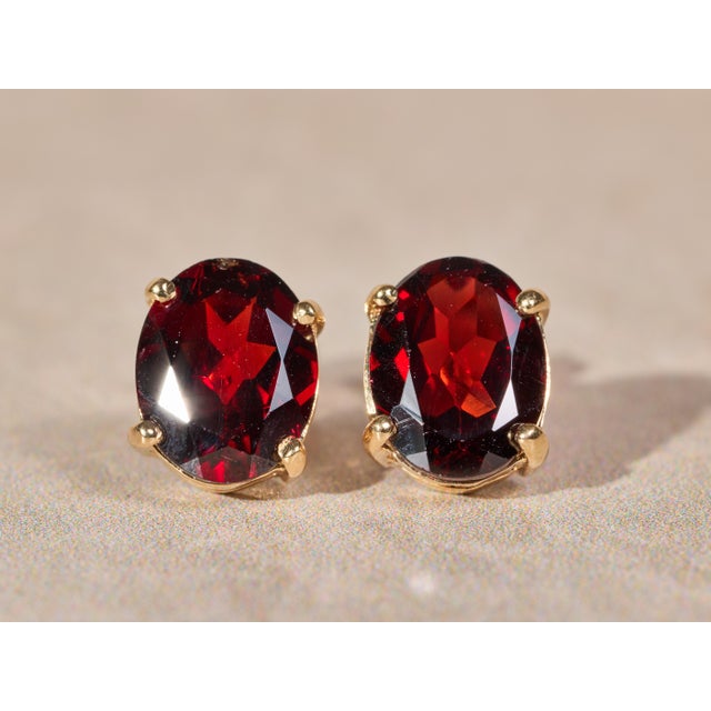Ladies 14K Yellow Gold 4 CTW Garnet Stud Earrings, 2 Pieces For Sale In Philadelphia - Image 6 of 8
