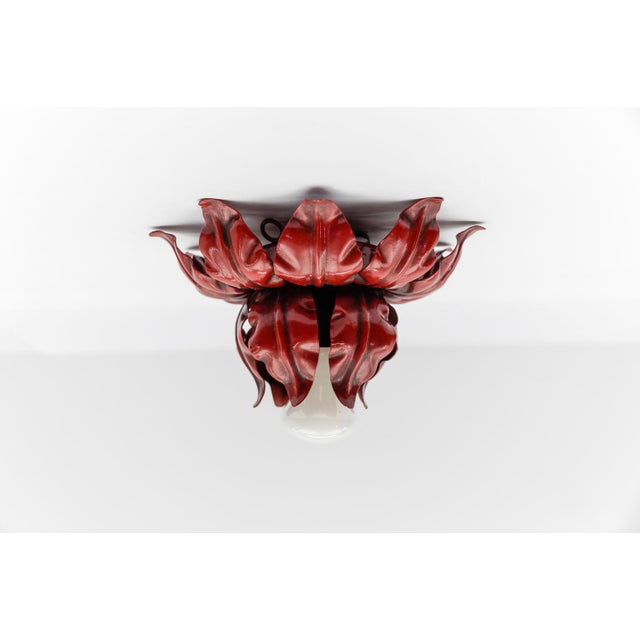 Fully functional. the fixture need 1 x e27 standard bulb with 75w max. light bulbs are not included. it is possible to...