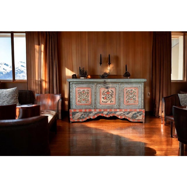 Early 19th Century Light Blue Floral Painted Blanket Chest For Sale - Image 12 of 18