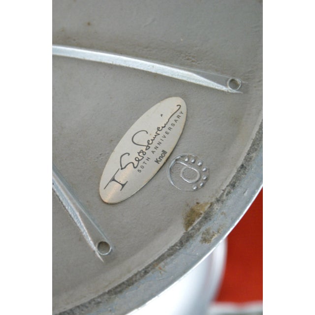 Gray Tulip Chairs by Eero Saarinen for Knoll International, 2006, Set of 6 For Sale - Image 8 of 9