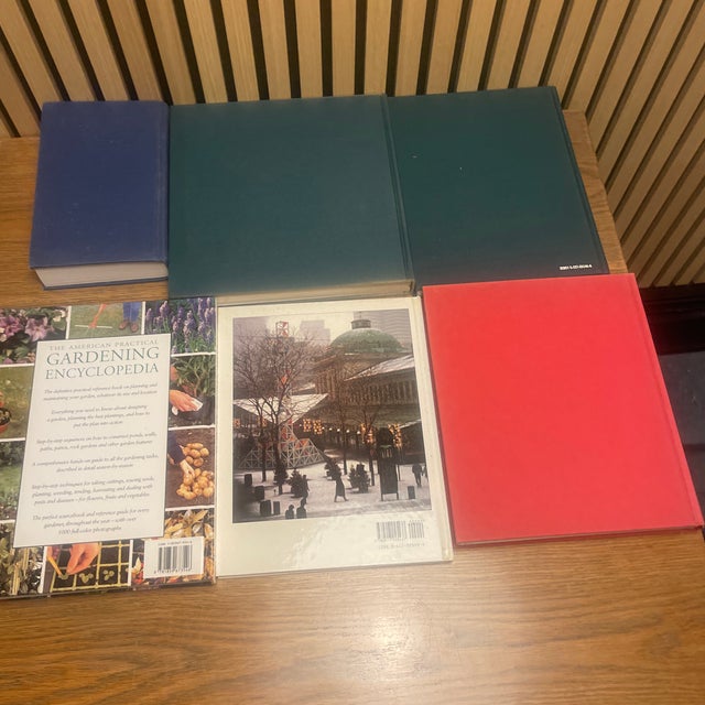 1980s Curated Garden & Americana Decorative Book Stack – Set of 6 For Sale - Image 5 of 5