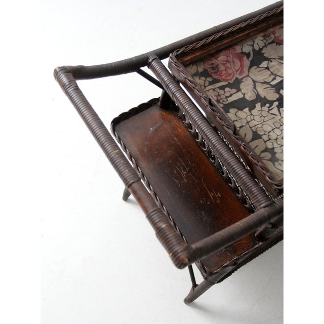 Early 1900s American Wicker Serving Cart For Sale - Image 10 of 18