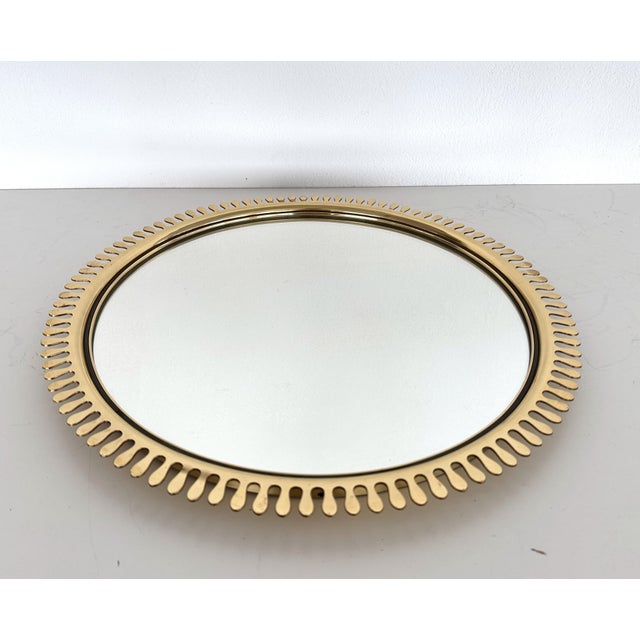 Gold Mid-Century Wall Mirror in Brass by Vereinigte Werkstätten, 1970s For Sale - Image 8 of 13