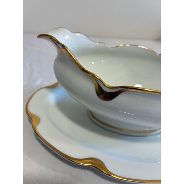 Antique Haviland & Co. Limoges Gold Rim Gravy Boat With Attached Underplate, France For Sale - Image 9 of 12
