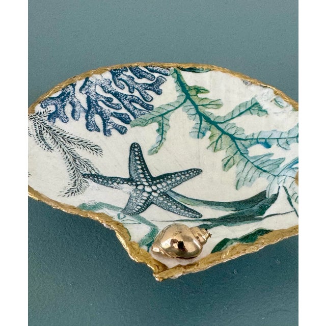 Coastal Costal Seashell Trinket Dishes Set of 3. For Sale - Image 3 of 6