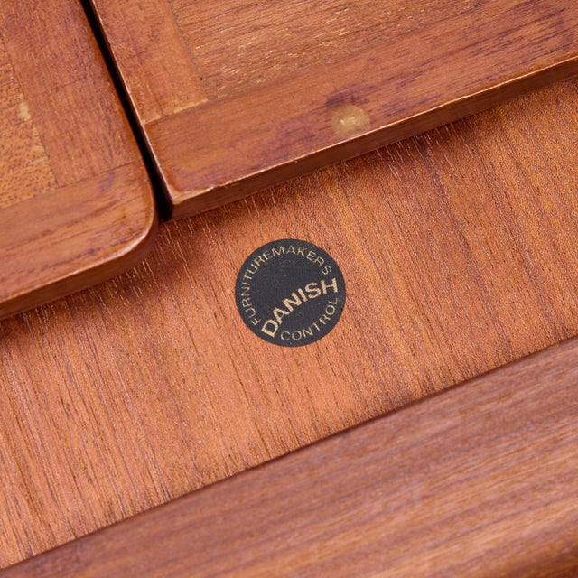 Kofod Larsen for Faarup Møbelfabrik Mid Century Teak Hidden Leaf Expanding Dining Table For Sale - Image 11 of 11