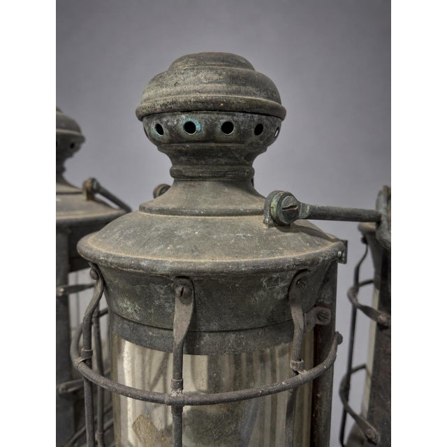 Metal Set of 4 Antique Industrial Style Maritime Ship Masthead Lanterns C. 1930 For Sale - Image 7 of 8