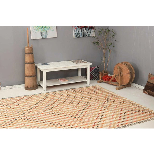 Mid 20th Century Decorative Vintage Turkish Kilim Rug For Sale In Los Angeles - Image 6 of 7