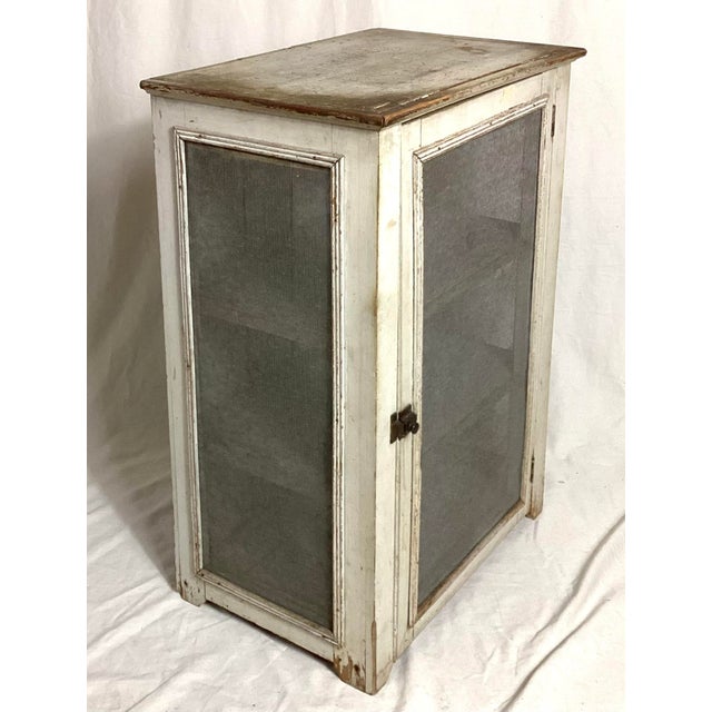Late 19th Century Early American Small Primitive Pie Safe Cupboard in White Paint For Sale - Image 4 of 10