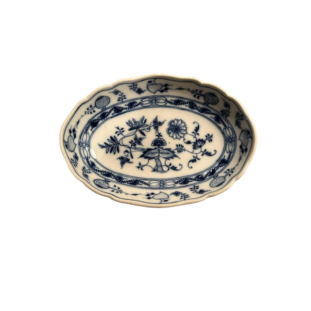 Navy Blue Antique Early 20th Century Meissen Teichert Blue Onion Bowl For Sale - Image 8 of 8