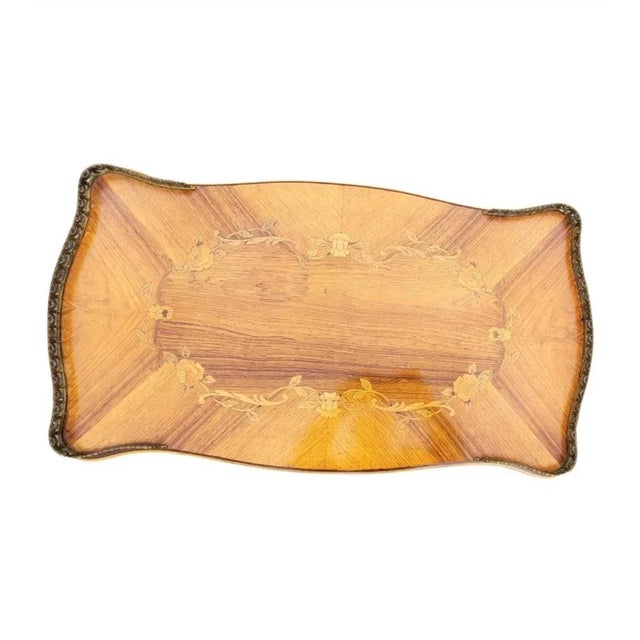 1910s Louis Xv Walnut & Kingwood Marquetry Satinwood Inlaid Cocktail Table For Sale - Image 4 of 8