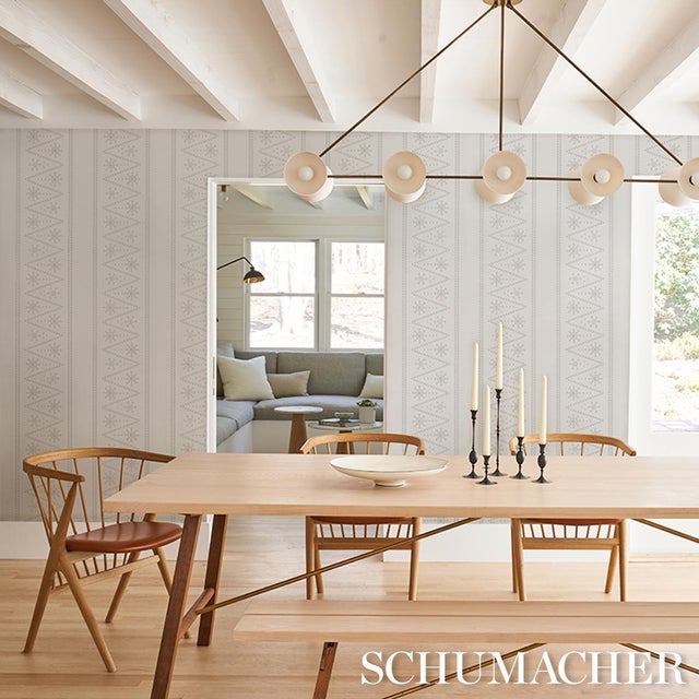 2020s Sample - Schumacher The Pearlies Wallcovering In Silver For Sale - Image 5 of 6