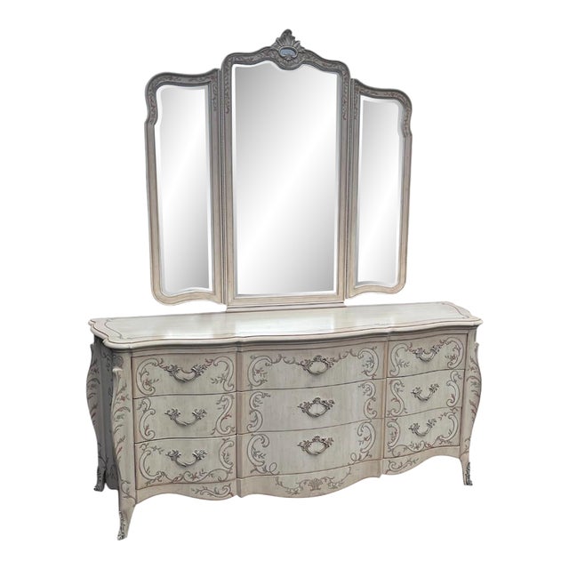 Drexel Heritage French Provincial "Adriana" Dresser With Mirror & 9 Drawers For Sale