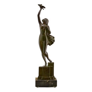 Pierre Le Faguays, Nude Woman with a Dove, 1930, Bronze & Marble For Sale