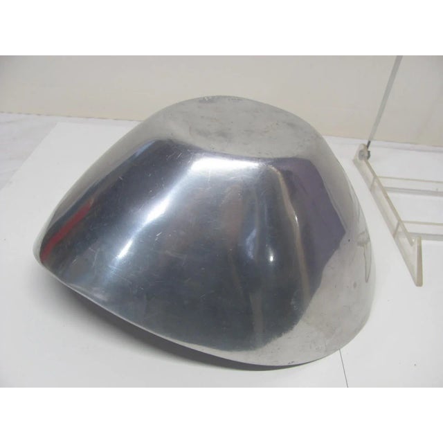 Mid 20th Century Vintage Nambe Serving Bowl Made in the u.s.a. Aluminum Model 569, Signed For Sale - Image 5 of 8