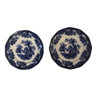 Late 19th Century Blue Flow Sobraon Plates- Set of 2 For Sale