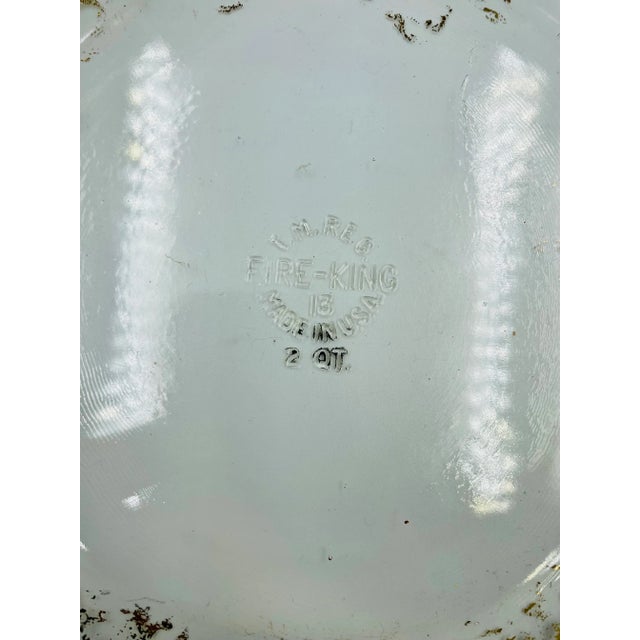 Glass Mid 20th Century Gold Leaf Georges Briard Attributed Pair of Serving Bowls/Casseroles For Sale - Image 7 of 12