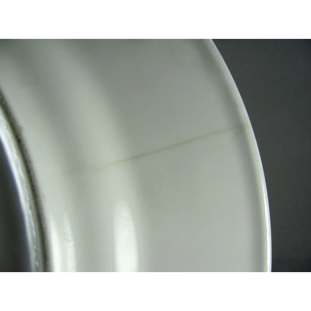 Homer Laughlin Atomic Fish Black and White Dinner or Charger Plates - Set of 4 For Sale - Image 6 of 13