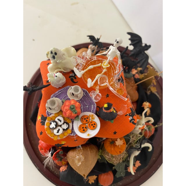 1960s Vintage Halloween Miniature Installation in Glass Dome by Artist Helen Balerio For Sale - Image 5 of 6