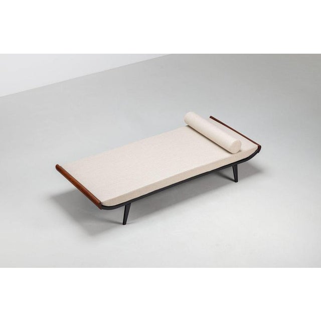 An iconic Cleopatra daybed designed by Dick Cordemeijer for Auping in 1954, one of the most recognizable examples of Dutch...