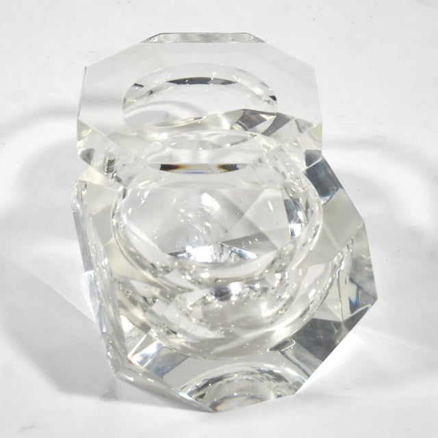 Carole Stupell 1900s Hollywood Regency Carole Stupell Faceted Lucite Ice Bucket For Sale - Image 4 of 9