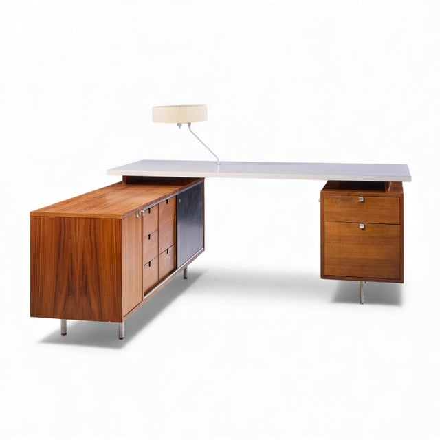 Mid-Century Modern George Nelson for Herman Miller 9000 Series Mid Century Walnut and White Fomica Executive Corner Desk With Return and Built in Lamp For Sale - Image 3 of 12