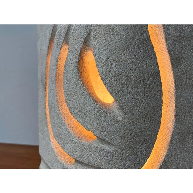 Mid-Century Modern French Stone Table Lamp by Evy Dan For Sale - Image 4 of 18