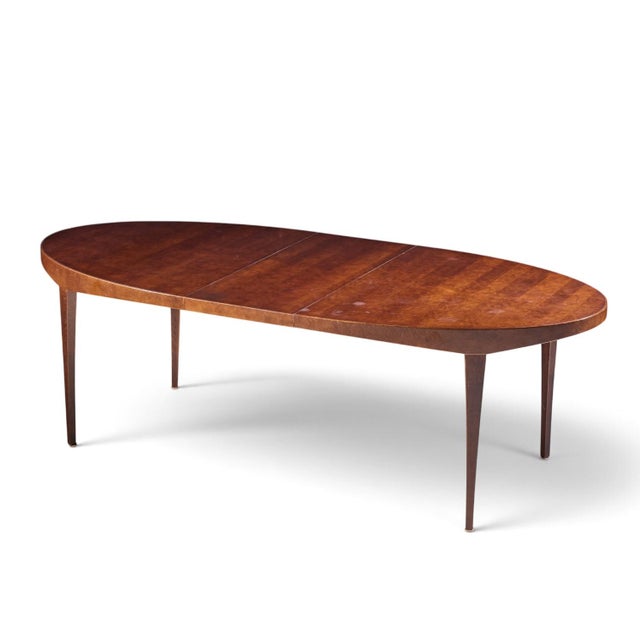 Barbara Barry for Baker Style Mahogany Expanding Dining Table With 1 Leaf For Sale - Image 10 of 10