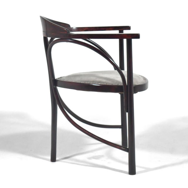 Brown Thonet Model 81 Three-Legged Armchair For Sale - Image 8 of 12