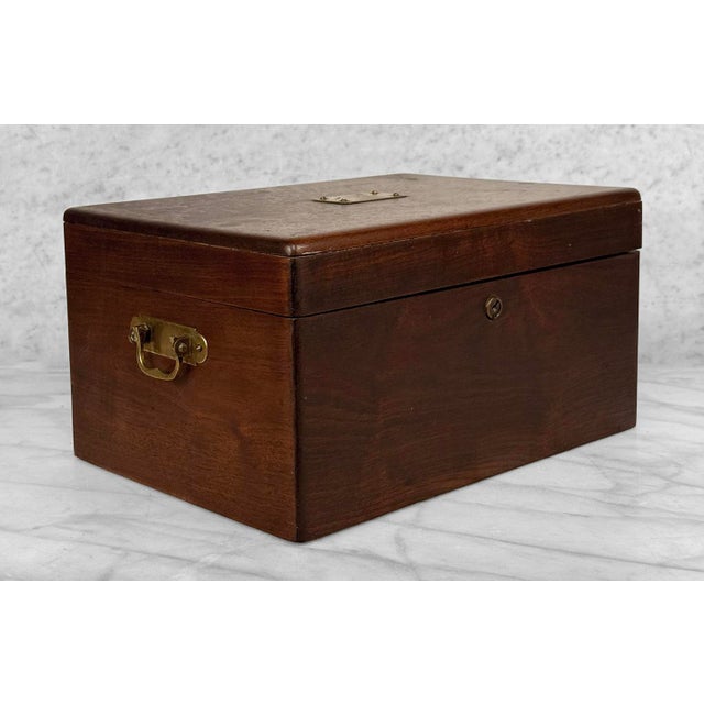 Antique English Benson & Hedges Mahogany Metal Lined Cigar Tobacco Humidor Box For Sale - Image 4 of 15