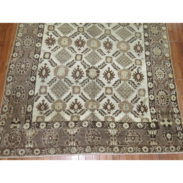 Early 21st Century Mid-20th Century Primitive Hand Knotted White and Brown Turkish Anatolian Rug For Sale - Image 5 of 6