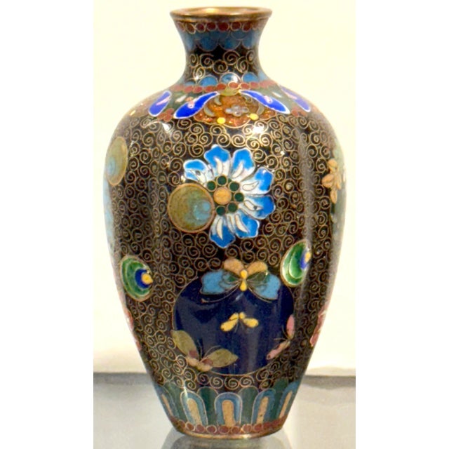 Meiji Period Japanese Cloisonné Enamel Cabinet Vase, circa 1880 A finely detailed Japanese Meiji period cloisonné cabinet...