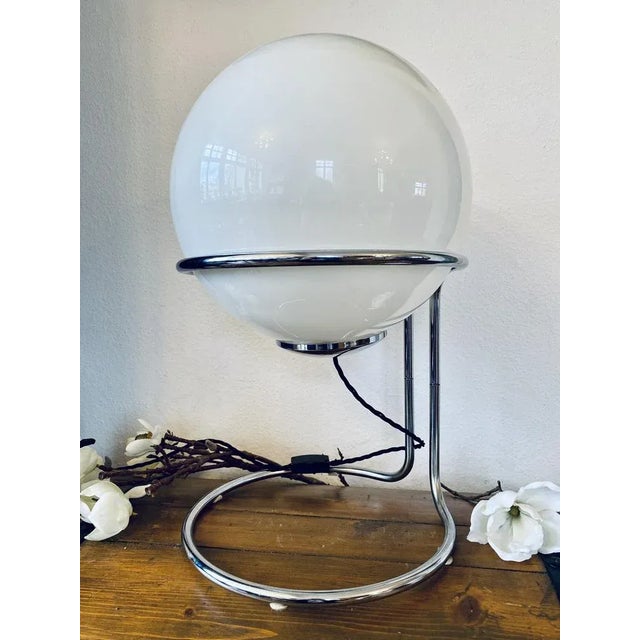 Mid-Century Modern Vintage Space Age Table Lamp with Chrome Frame and Pickled Glass Ball, 1960s For Sale - Image 3 of 18
