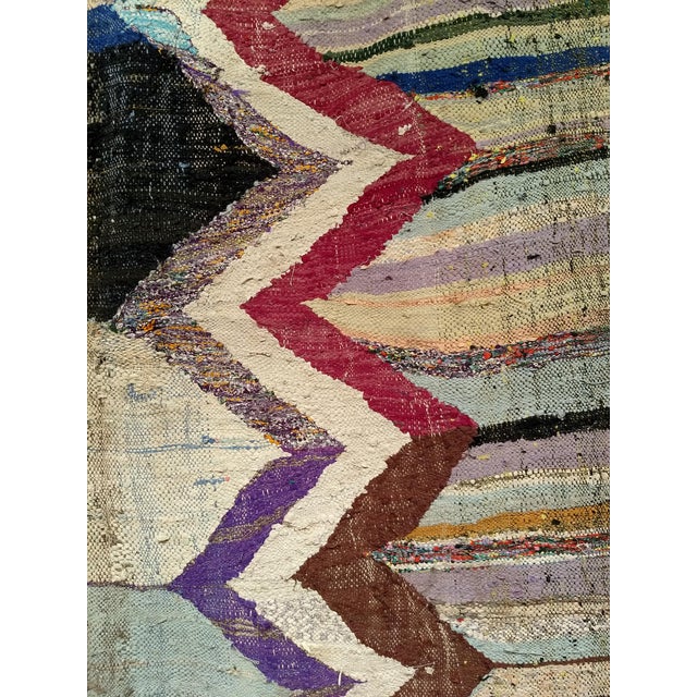 Vintage Moroccan Boucherouite Tribal Kilim, Handwoven Geometric Pattern, Ivory, 5’ X 9’ For Sale - Image 10 of 10