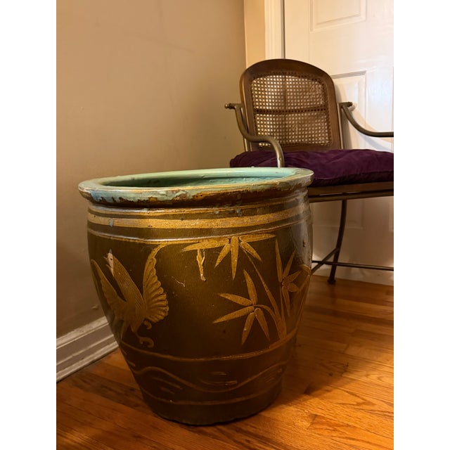 Chinese 19th Century Large Bird & Bamboo Art Pottery Chinese Egg Pot Jardinière Planter For Sale - Image 3 of 8