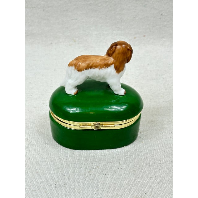 Vintage Cavalier Spaniel Box For Sale - Image 9 of 9