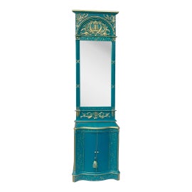 Example of Console Table With Mirror Set