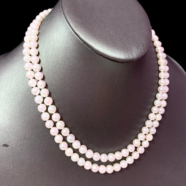 Traditional Diamond Akoya Pearl 2-Strand Necklace 18k Gold Certified For Sale - Image 3 of 9
